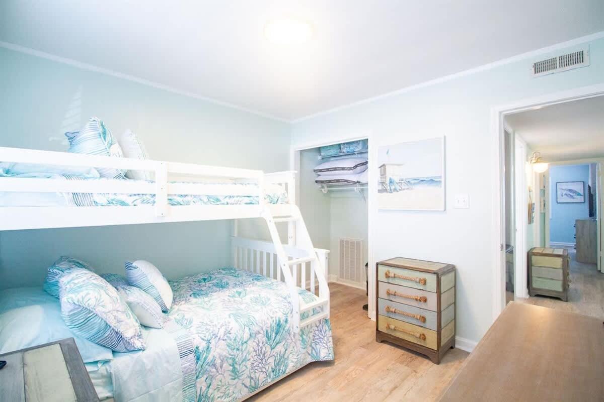 Beach Harbour 16 @ The Carolina Beach Boardwalk - Full Remodel! Eksteriør billede