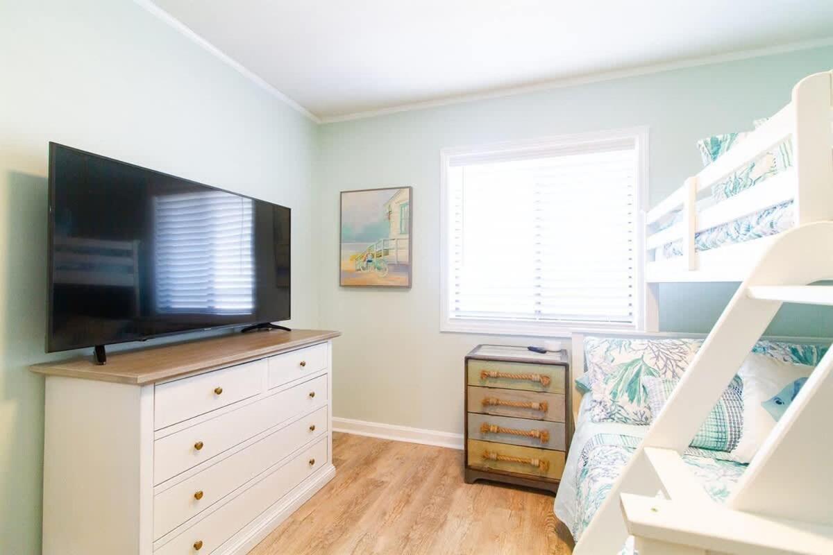 Beach Harbour 16 @ The Carolina Beach Boardwalk - Full Remodel! Eksteriør billede